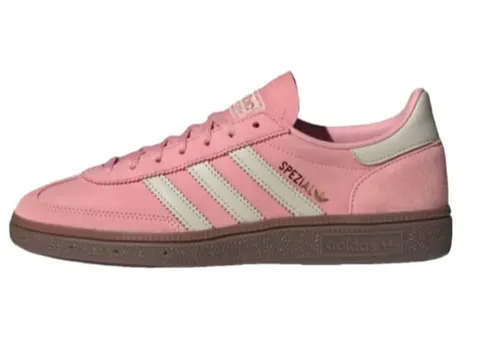 Sneakers N Batch German Trainer Series