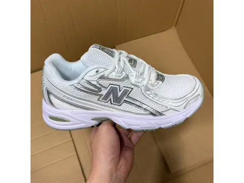 Running Shoes Export Order Batch NB530740 Series