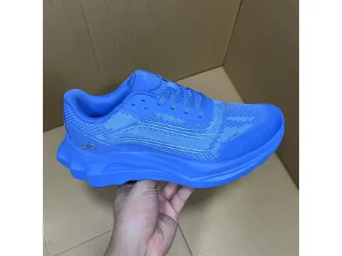 Running Shoes Batch Collection