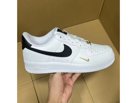 Sneakers X Batch Air Force Series