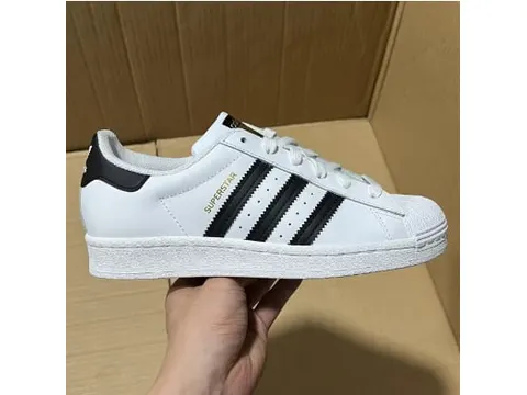 Sneakers Xp Batch Superstar Series